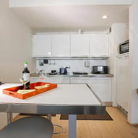 Apartamento Caseospitali - Maison Dolcevita Elegante Bilocale A Due Passi Dall'arno