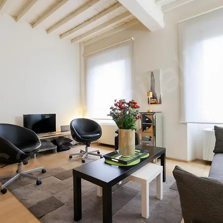 Caseospitali - Maison Dolcevita Elegante Bilocale A Due Passi Dall'arno Florença