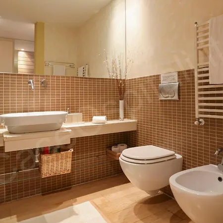 Caseospitali - Maison Dolcevita Elegante Bilocale A Due Passi Dall'arno Apartament