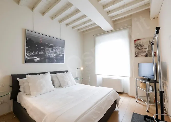 Caseospitali - Maison Dolcevita Elegante Bilocale A Due Passi Dall'arno Firenze